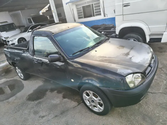 Ford Courier 1.6 L/ 1.6 Flex 2011