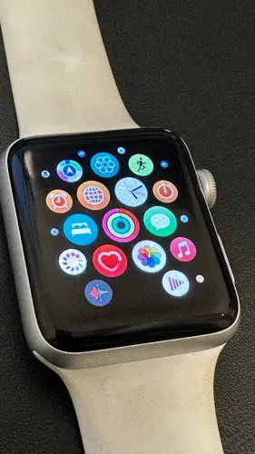 Apple Watch Series 3 42mm GPS Prata + Caixa Original