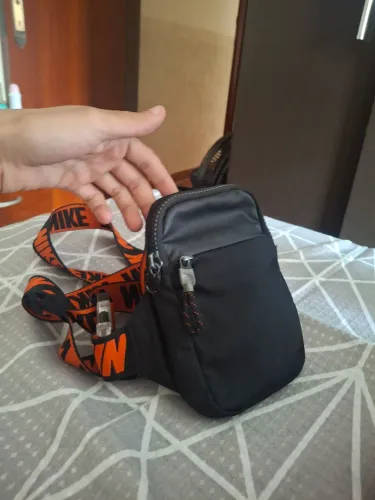 Shoulder Bag Nike Heritage Preta - Alça Laranja (Original)