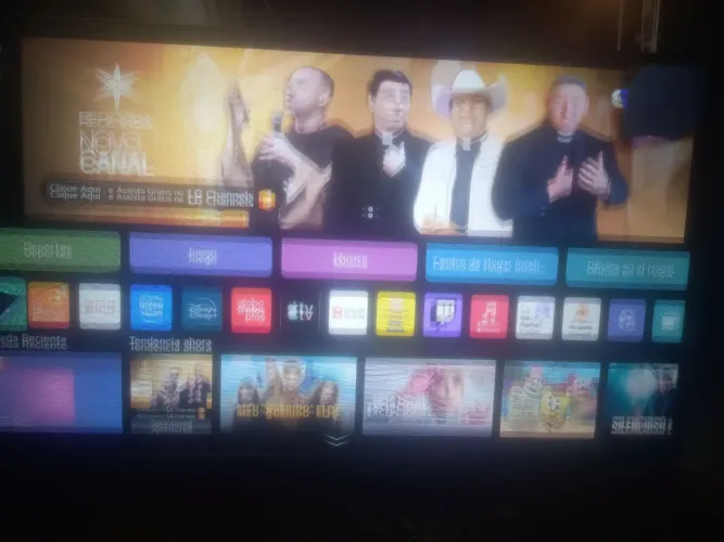 TV LG 32 polegadas nova somente com a tela quebrada