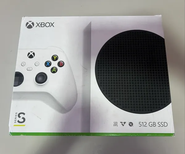 Xbox Séries S muito novo!