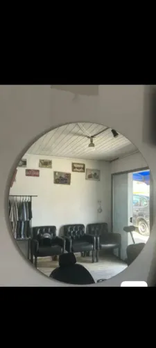 Vendo cadeira e espelho, 2 máquina 