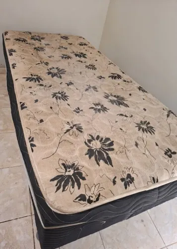 Cama box