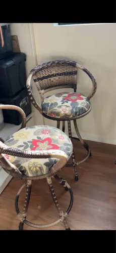 Banquetas de ratan 