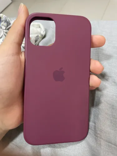 capinha/case iphone 11 cor vinho com forro aveludado 