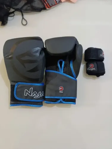 Luva de Boxe e Muay Thai Naja Black Line + Bandagem + Bolsa. 14oz, Blue