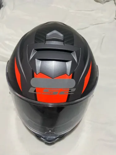 Vendo capacete LS2 fechado 