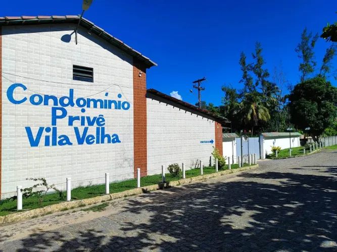 CASA - PRAIA DE ITAMARACÁ - COM ÁREA DE 1.600 M² -  PRIVE VILA VELHA - MELHOR PARTE (FORTE