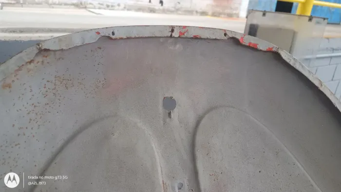 Capô Fusca 1975 com grelha