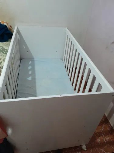 Berço com colchão