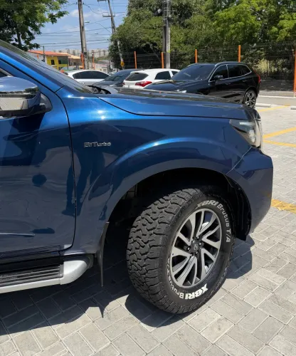 Nissan Frontier LE CD 4X4 2.3 Bi-TB Diesel Aut. 2021