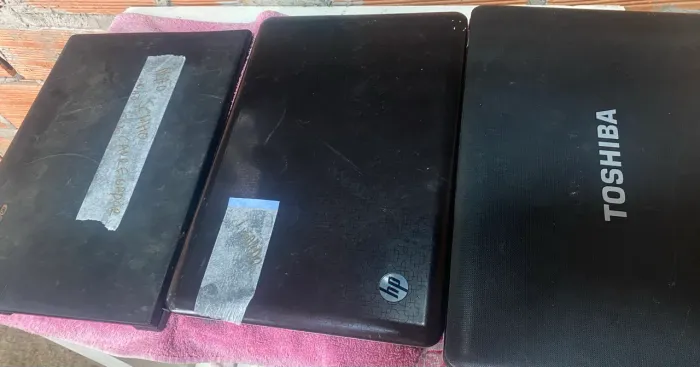 Lote notebook para peças ou reparo leiam antes