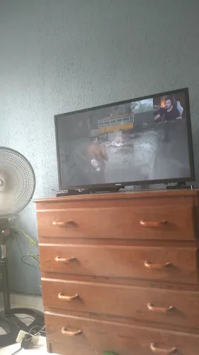 Vende se cômoda