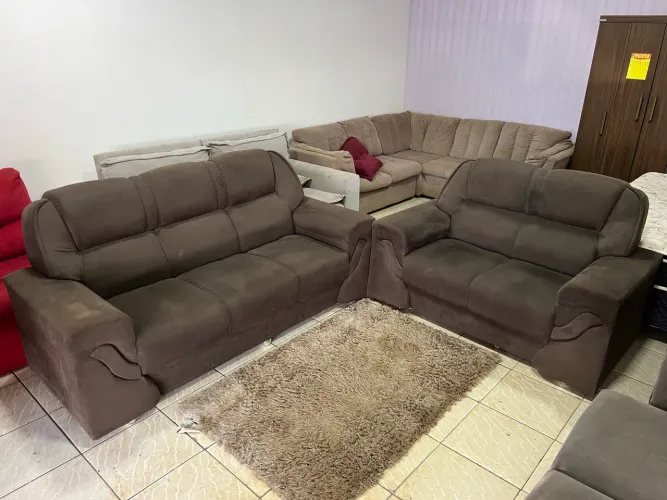 Vendo Jogo de Sofá 2 e 3 lugares em ótimo Estado Entrego *