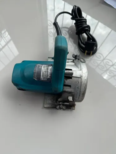 Serra Mármore Makita 4100 NH2 - 1400 watts - 127 volts :
