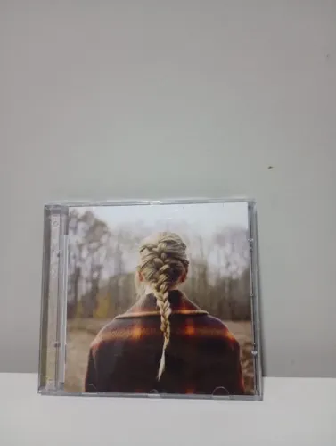 CD TAYLOR SWIFT EVERMORE