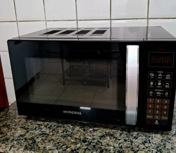 Micro-ondas Mondial 21L Pouco Usado