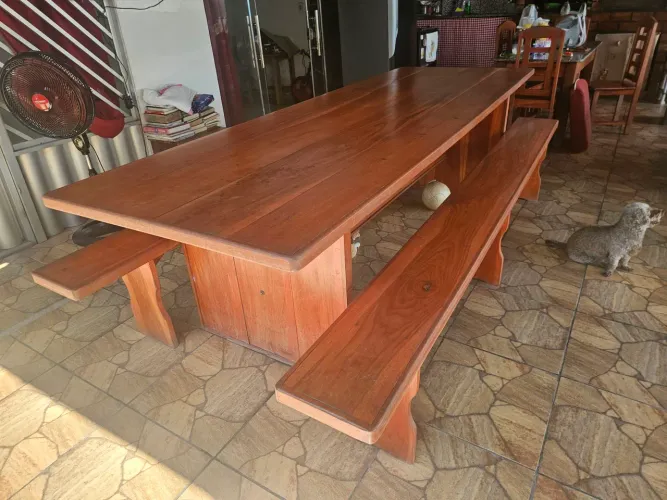 Mesa de madeira