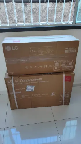 LG Ar Condicionado Split LG Dual Inverter AI Voice 9000 BTU/h Frio S3-Q09AA31F - 220 Volts
