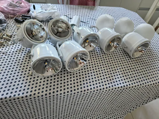 Luminárias / Spots direcionáveis de teto