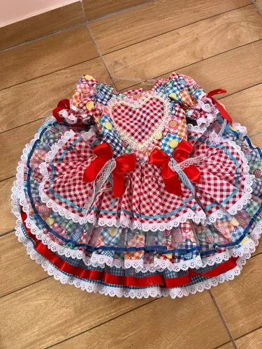Roupa junina a venda