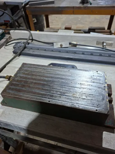 Mesa Magnética para Retífica e Fresadora