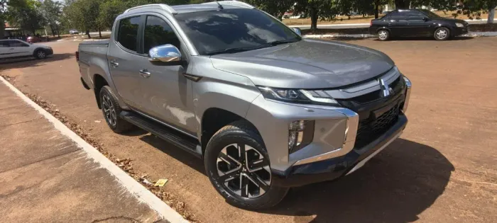 Mitsubishi L200 Triton Sport HPE-S 2.4 CD Dies. AUT 2025