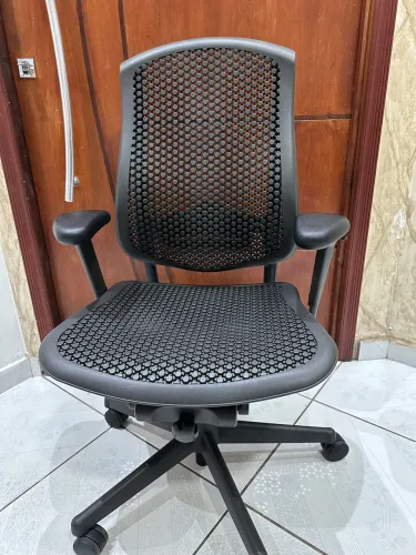 cadeira herman miller celle completa Entrego grátis sp capital