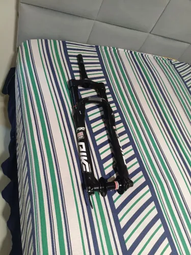 Suspensão rock shox Pike 2018 160 mm