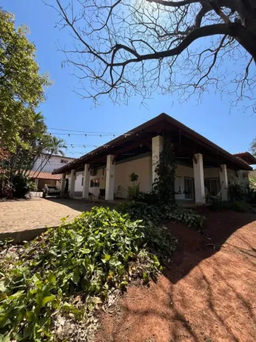Casa com terreno de 1400,00 m² a venda no Parque Taquaral - Campinas