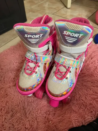 Patins Infantil 4 Rodas Meninas Com Freios + Proteção Ajustável Rosa Unicornio Com Luz 