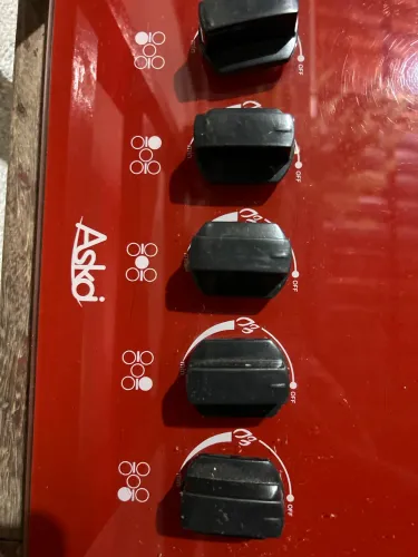 Fogão cooktop 5 bocas vermelho 