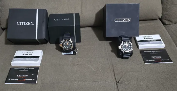 2 RELÓGIOS CITIZEN AQUALAND JP2000 E JP2004 ZEROS NAS CAIXAS TUDO ORIGINAL VALOR PARA OS 2