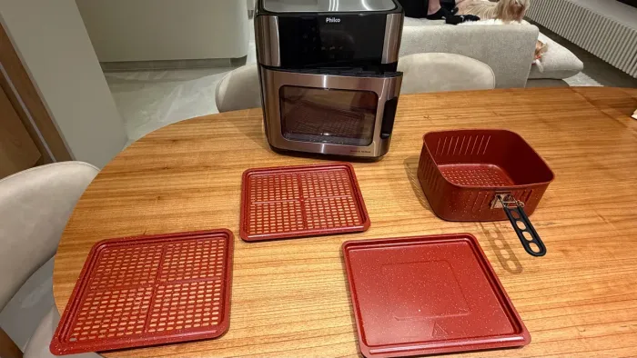 Air Fryer Philco Redstone PAF16A Preto com Timer 16L