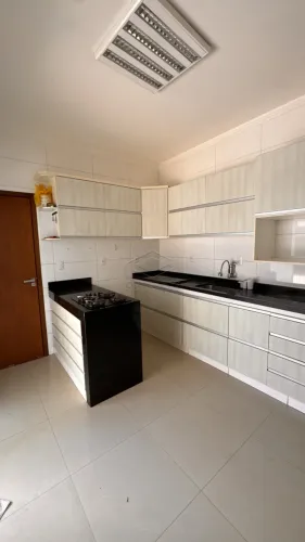 Casa excelente em Piratininga ampla