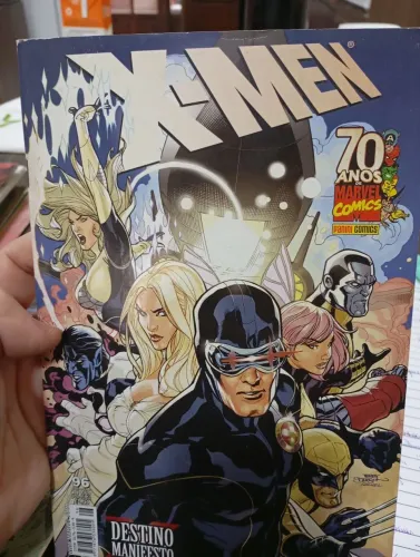 Dois gibis x man especial Marvel 70 anos