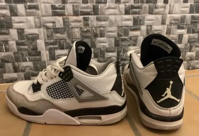 Nike air jordan 4