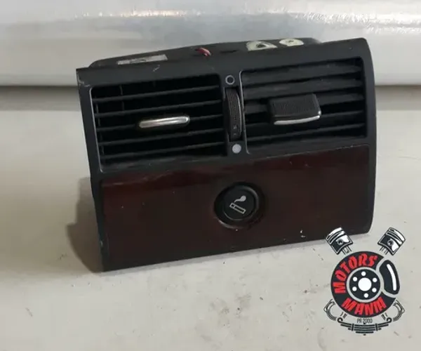 Difusor De Ar Com Acendedor Audi A8 1999 - 2001
