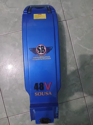 Bateria de litio sousa 48v30ah  nova  exelente pra  quem faz entregas 2500 