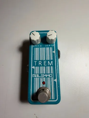 Pedal de Guitarra - Tremolo Analógico - Malekko 