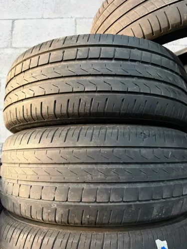 Pneus 215/50/17 marca Pirelli
