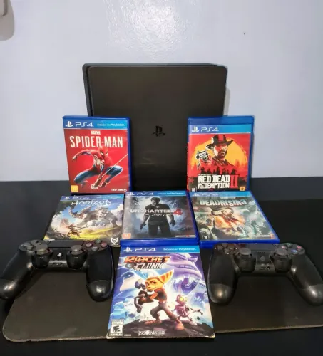 PS4