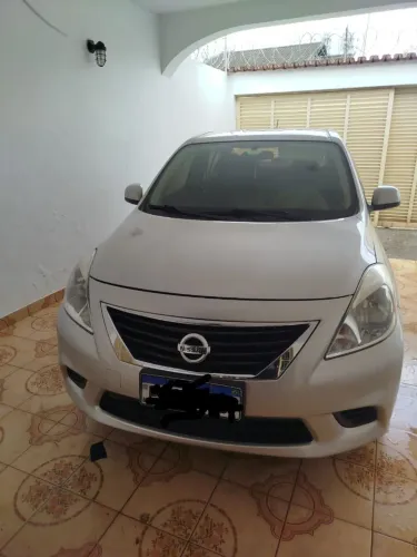 Nissan Versa SV 1.6 16V Flex Fuel 4P Mec. 2014