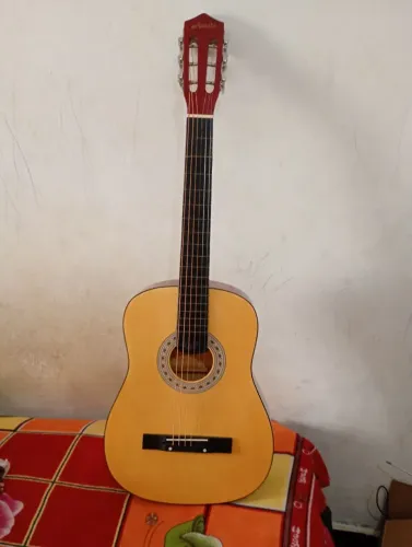 Violão Austin ? 