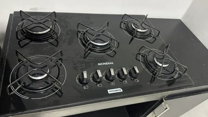 cooktop 5 bocas Mondial com mesinha 