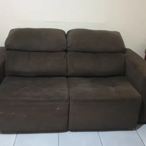 Lindo sofá retrátil