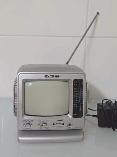 Mini TV portátil 