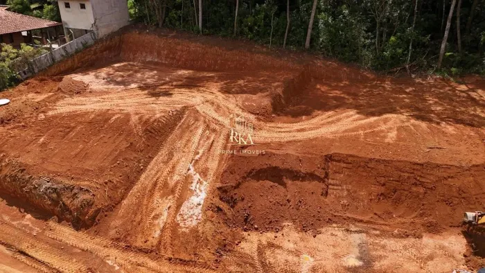 Terreno de 1.000m² à venda no Residencial Santa Helena - Santana de Parnaíba, SP