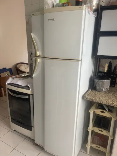 Vendo geladeira