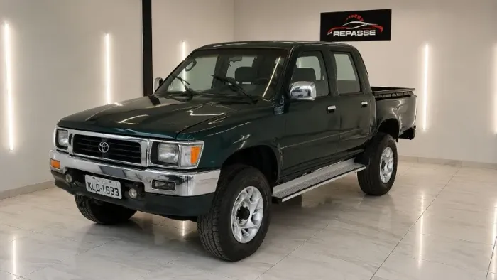 Toyota Hilux CD SR5 4X4 2.8 Diesel 2000
